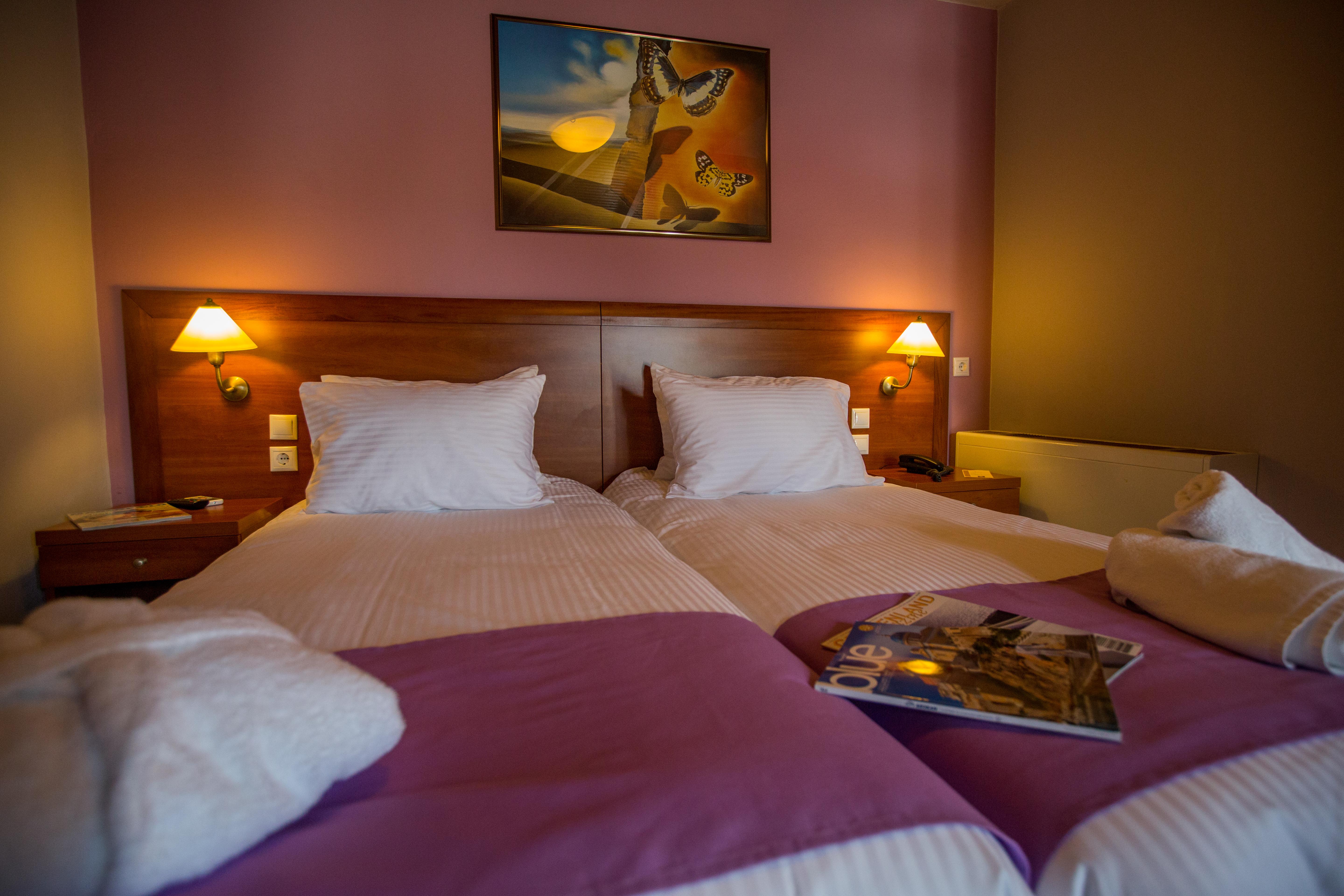 ארגוסטולי Mirabel Citycenter Hotel מראה חיצוני תמונה