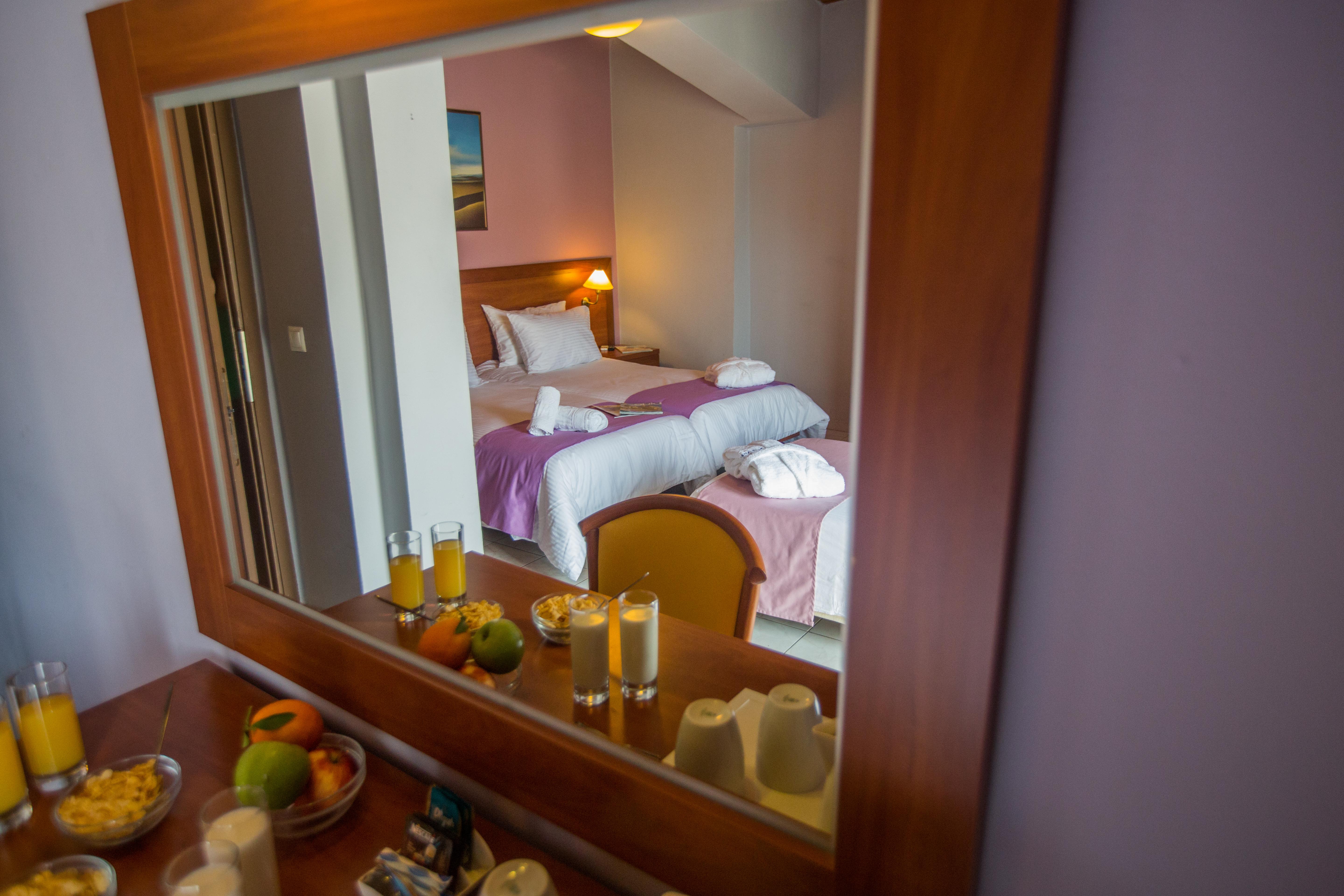 ארגוסטולי Mirabel Citycenter Hotel מראה חיצוני תמונה