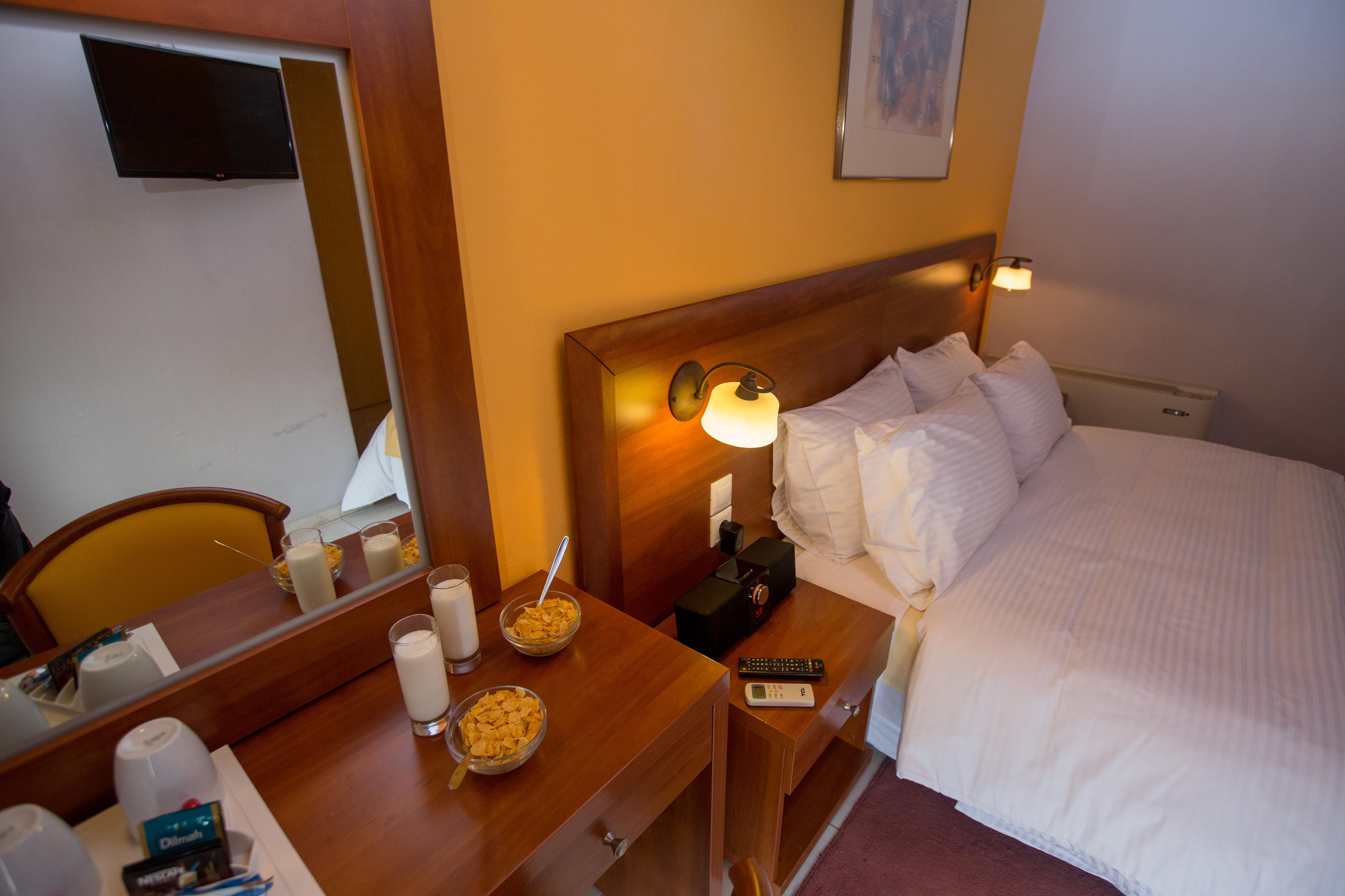 ארגוסטולי Mirabel Citycenter Hotel מראה חיצוני תמונה